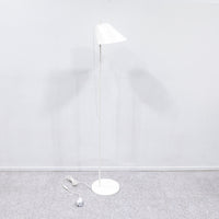 Louis Poulsen / Yuh Floor
