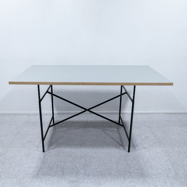 PLEASE WAIT to be SEATED / EIERMANN2 DINING