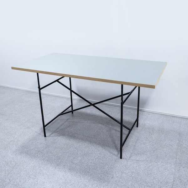 PLEASE WAIT to be SEATED / EIERMANN2 DINING
