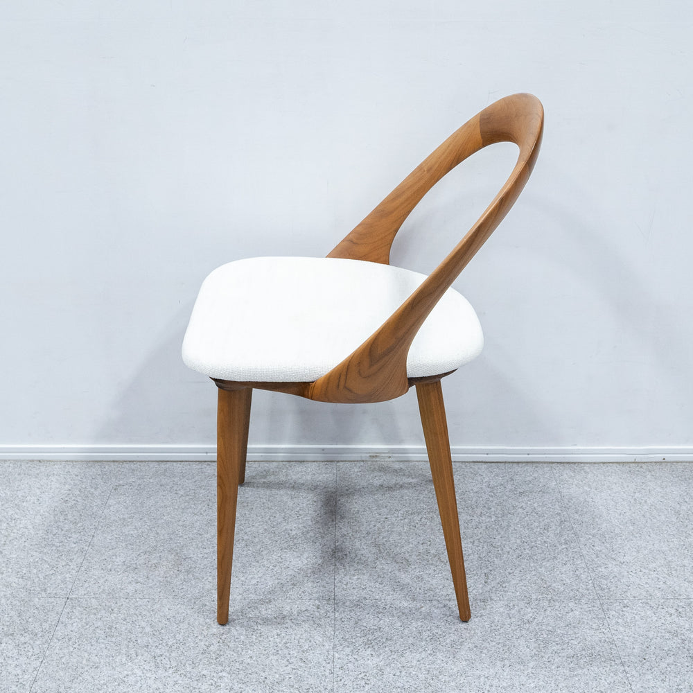 porada / ESTER CHAIR