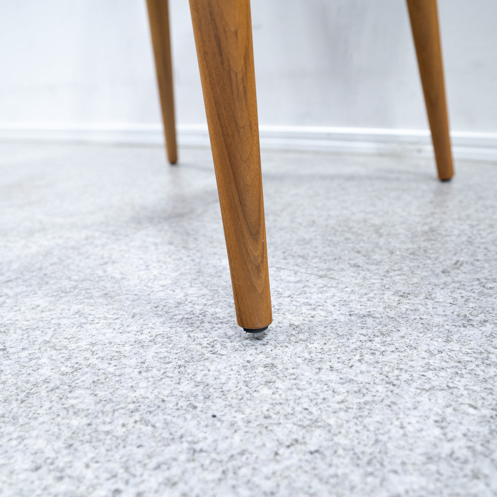 porada / ESTER CHAIR