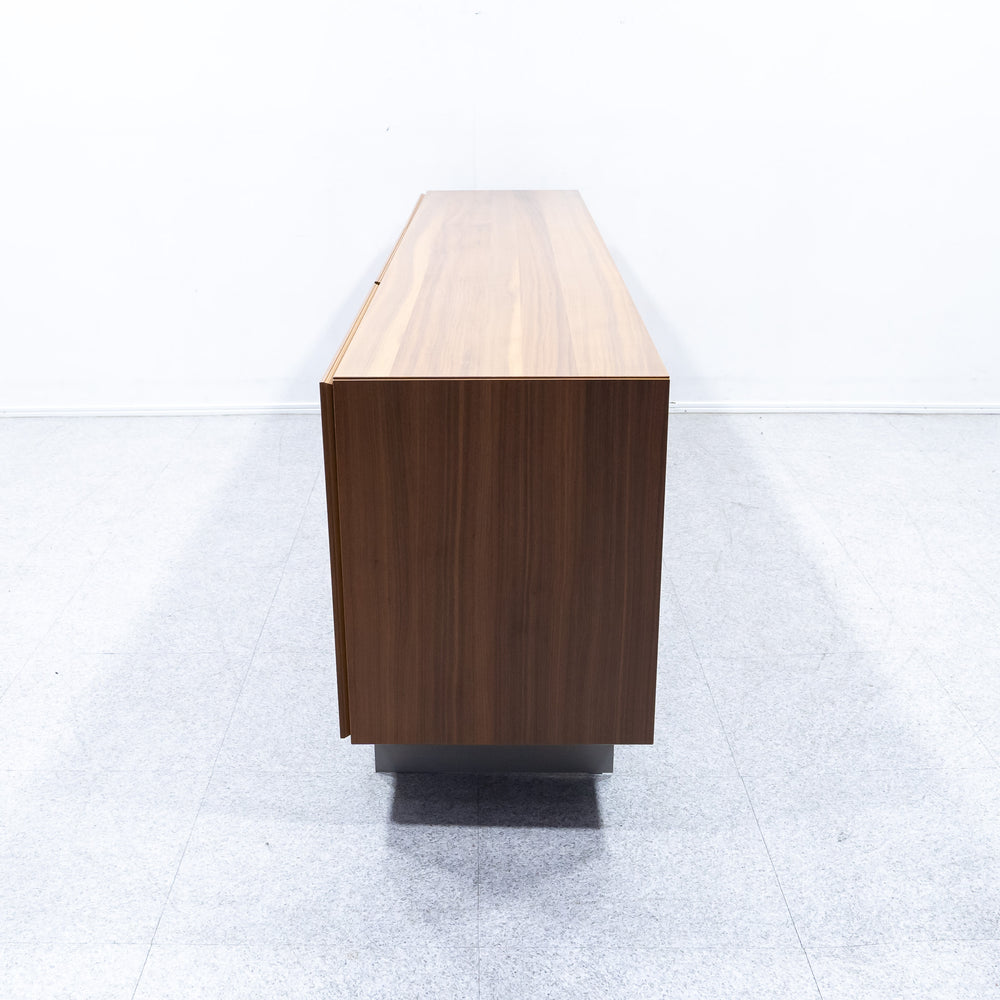 BoConcept / LUGANO SIDEBOARD