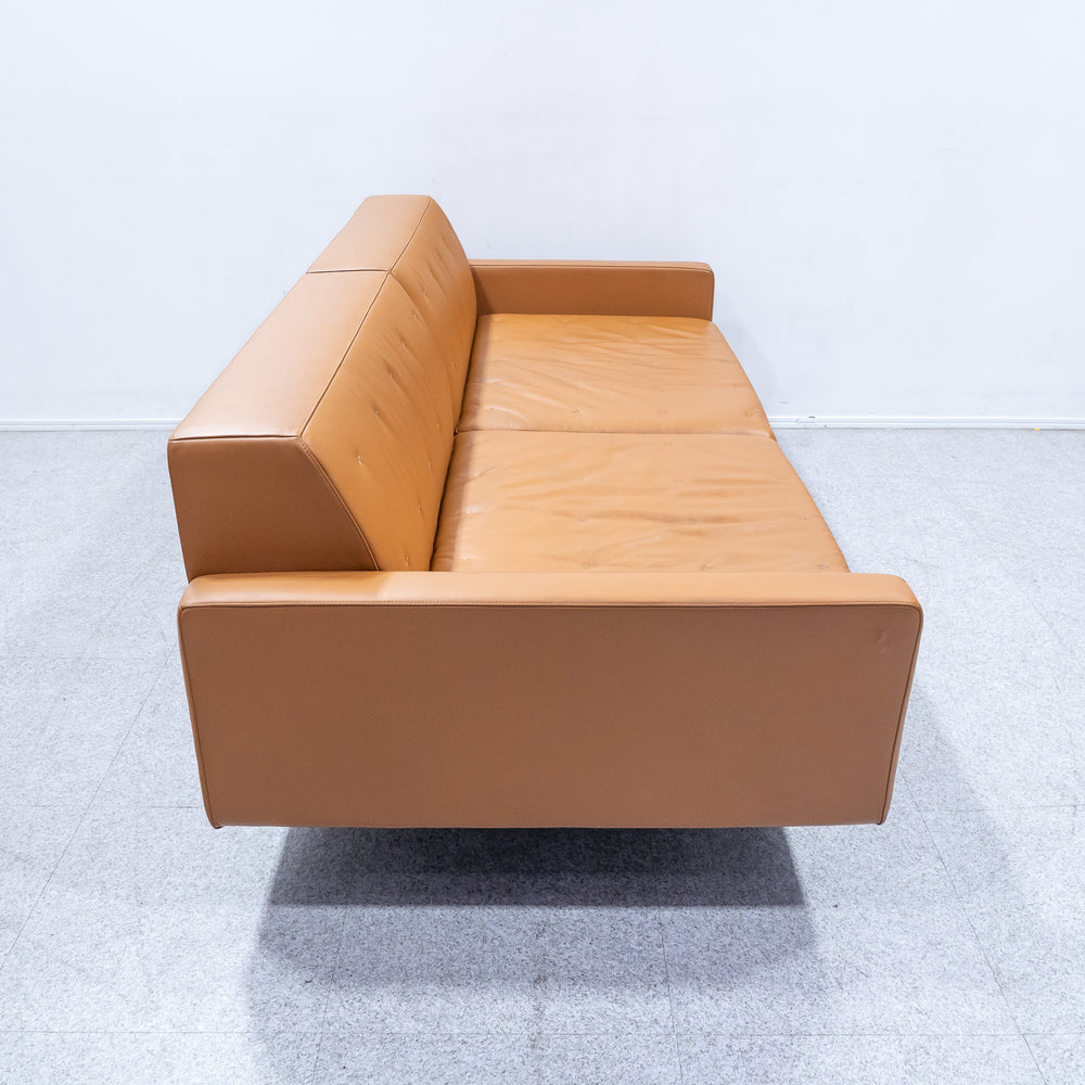 【展示品】Poltrona Frau / Kennedee Ferrari / ポルトローナ・フラウ