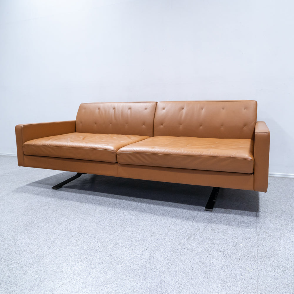 【展示品】Poltrona Frau / Kennedee Ferrari / ポルトローナ・フラウ