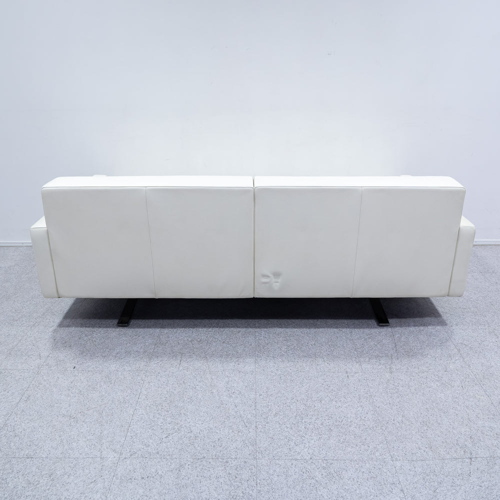 Poltrona Frau / Kennedee Ferrari model 3P sofa  White