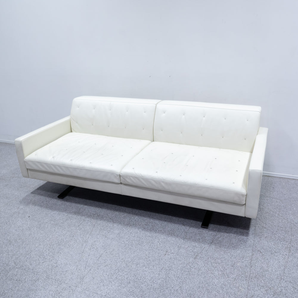 Poltrona Frau / Kennedee Ferrari model 3P sofa  White
