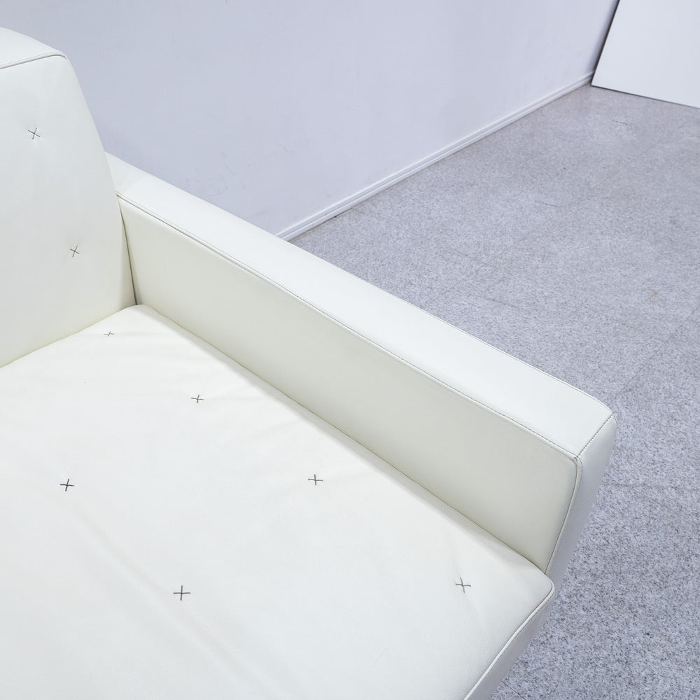 Poltrona Frau / Kennedee Ferrari model 3P sofa  White