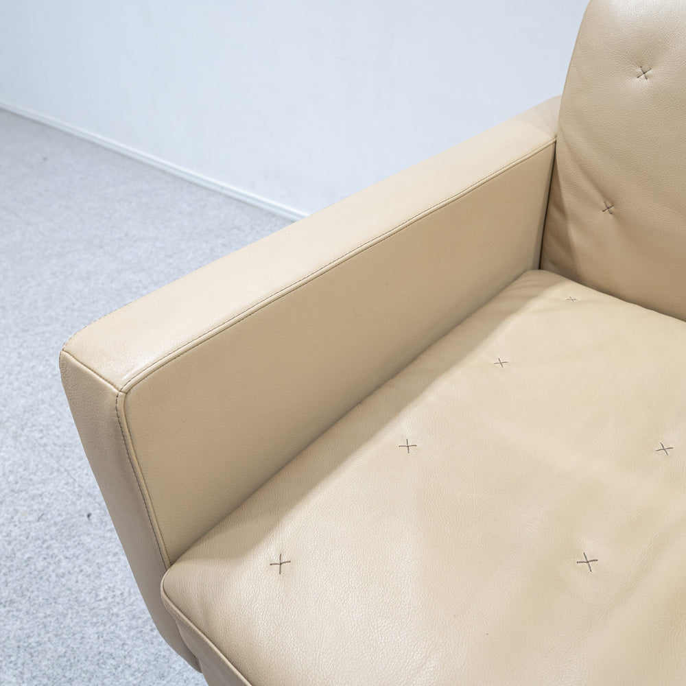 Poltrona Frau / Kennedee Ferrari model 1P sofa