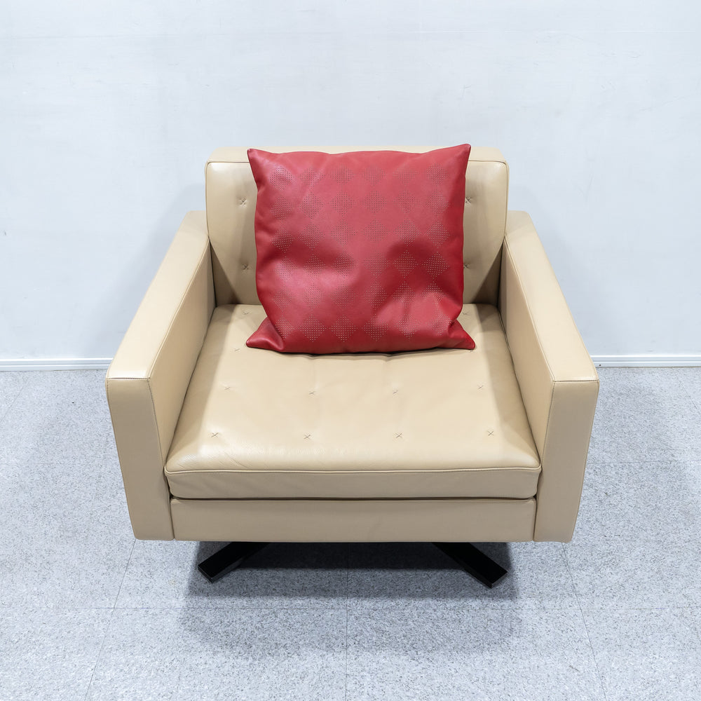 Poltrona Frau / Kennedee Ferrari model 1P sofa , cushion