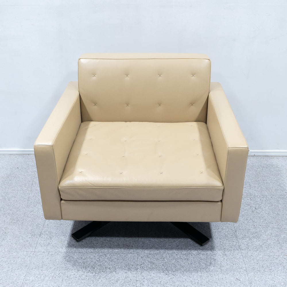 Poltrona Frau / Kennedee Ferrari model 1P sofa , cushion