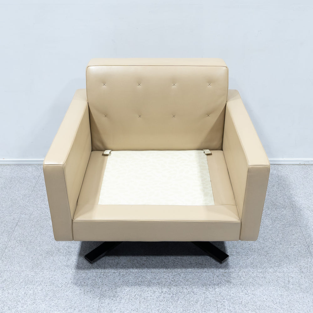 Poltrona Frau / Kennedee Ferrari model 1P sofa , cushion