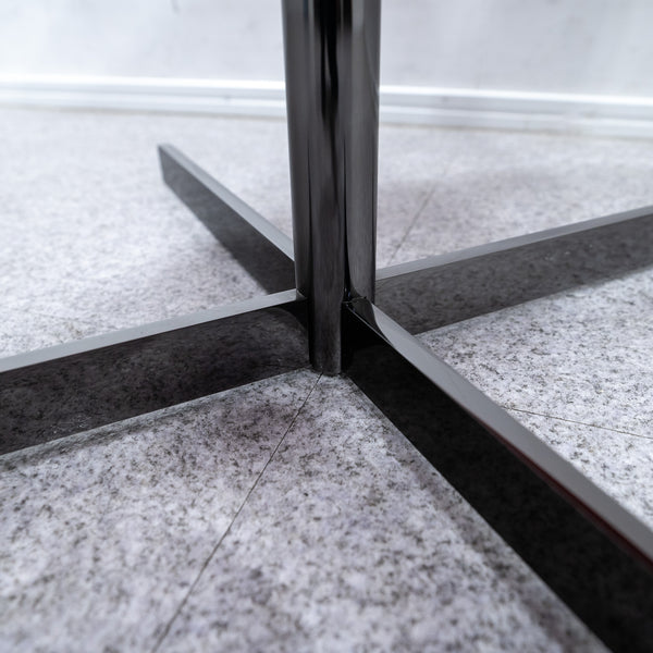 Poltrona Frau / Bob low table