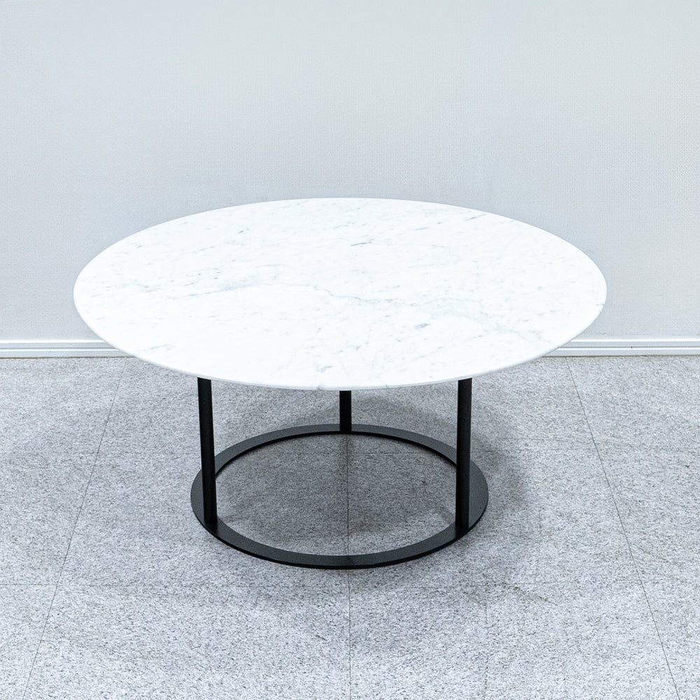 arflex / UVI side table
