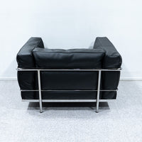 Cassina / 3 FAUTEUIL GRAND CONFORT, PETIT MODELE