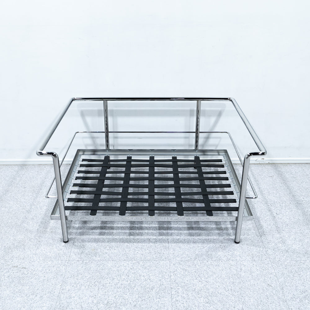 Cassina / 3 FAUTEUIL GRAND CONFORT, PETIT MODELE