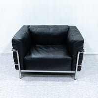 Cassina / 3 FAUTEUIL GRAND CONFORT, PETIT MODELE