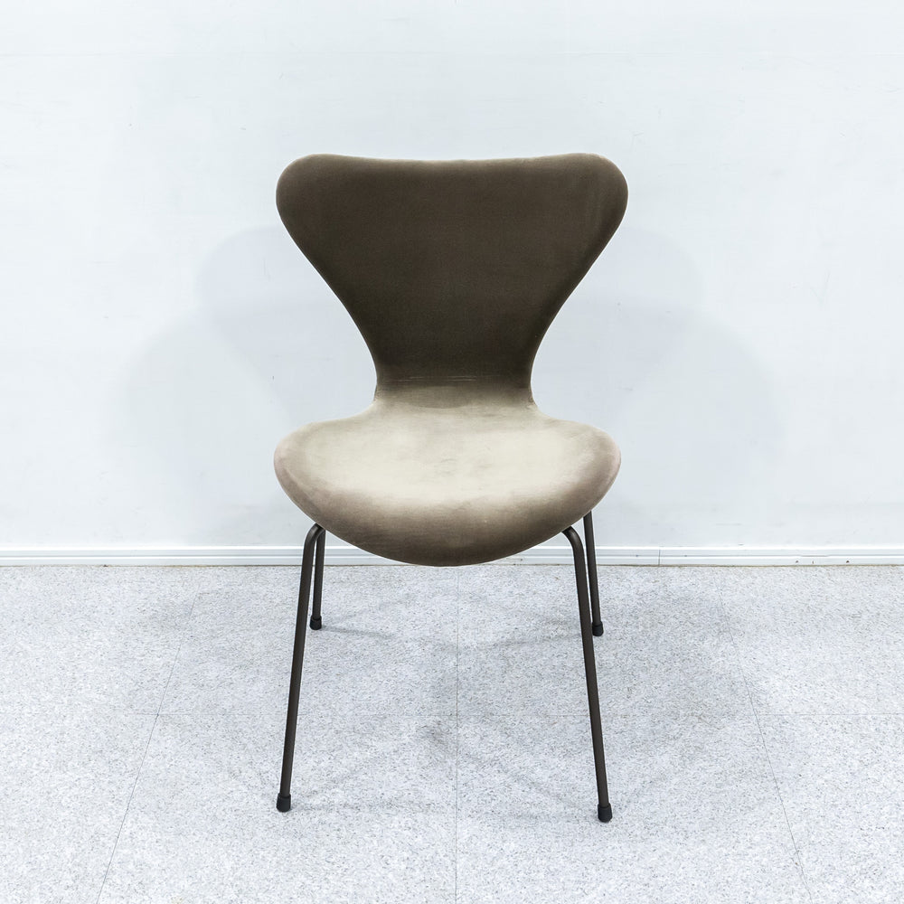FRITZ HANSEN  / SERIES 7