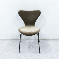 FRITZ HANSEN  / SERIES 7