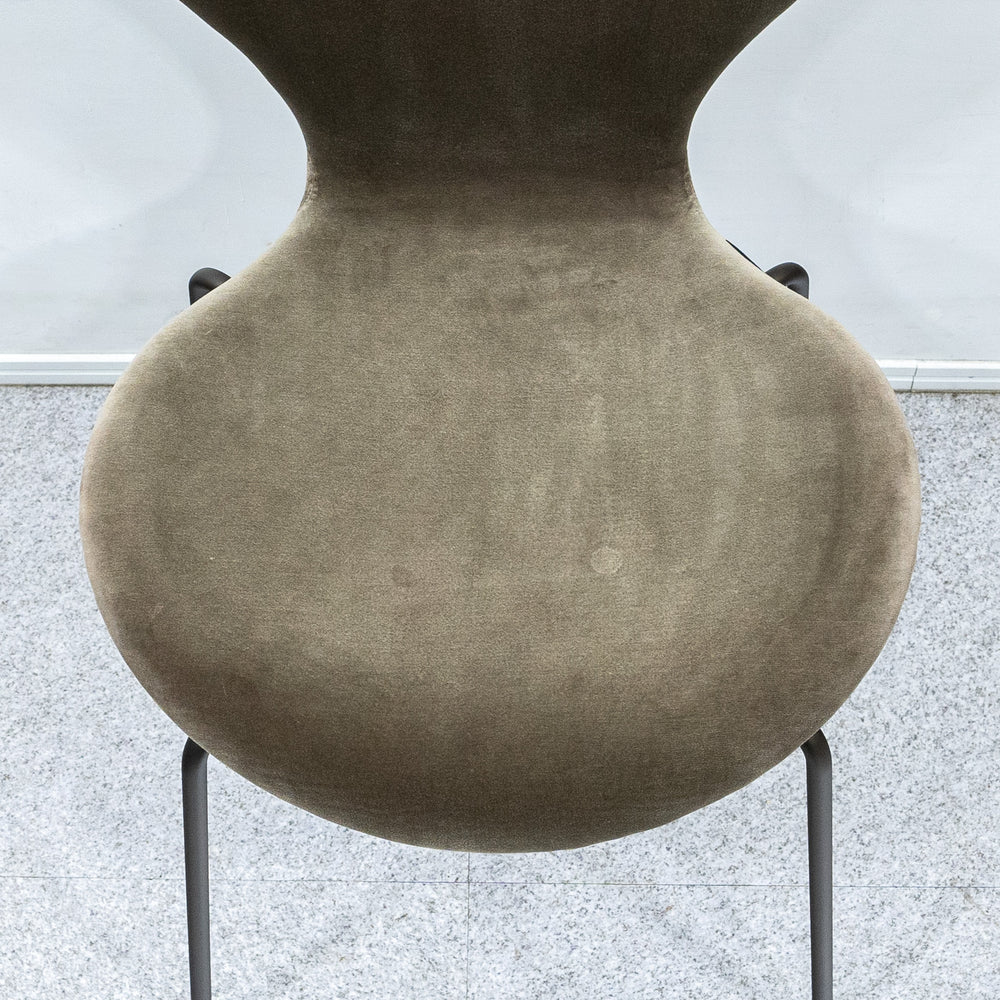 FRITZ HANSEN  / SERIES 7