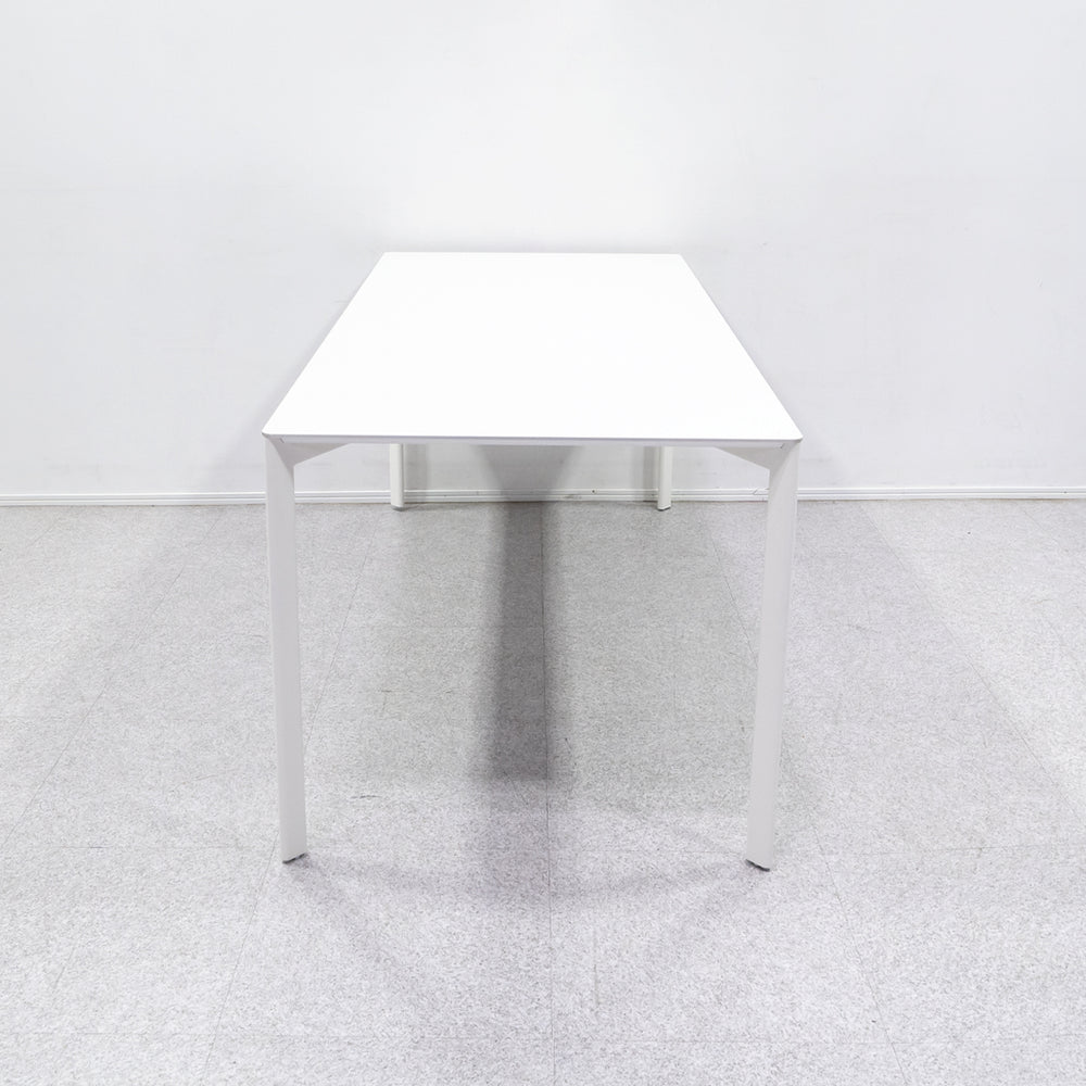Cassina ixc. / RITMO