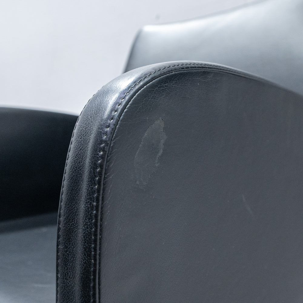 【中古品】Poltrona Frau / LIZ Armchair / ポルトローナ・フラウ