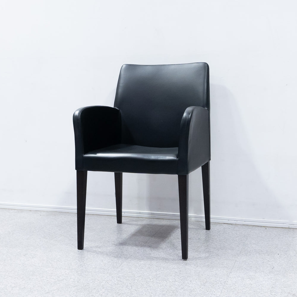 【中古品】Poltrona Frau / LIZ Armchair / ポルトローナ・フラウ