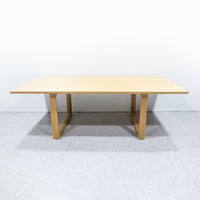 FRITZ HANSEN / ESSAY CM23