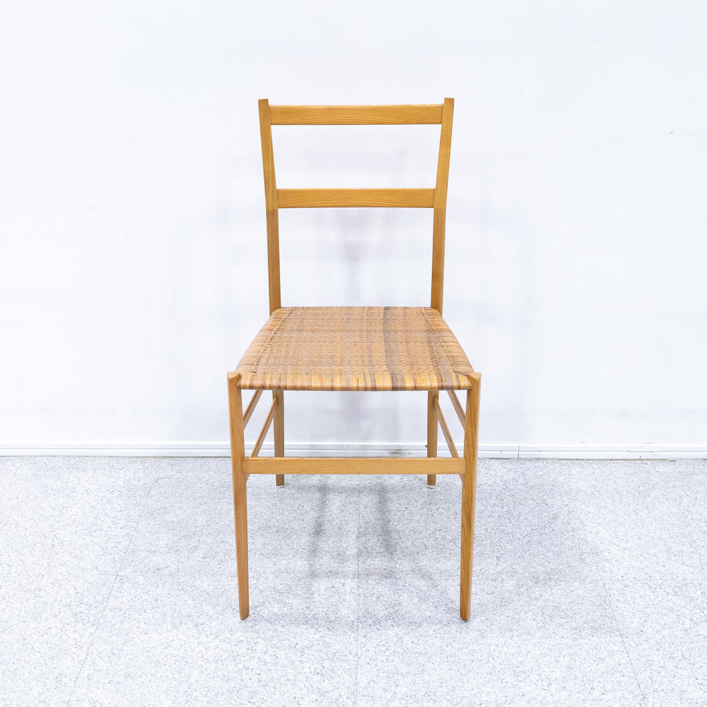 Cassina / 699 SUPERLEGGERA