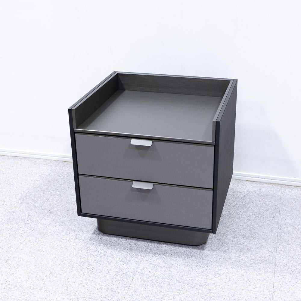 Minotti / DARREN  NIGHTSTANDS