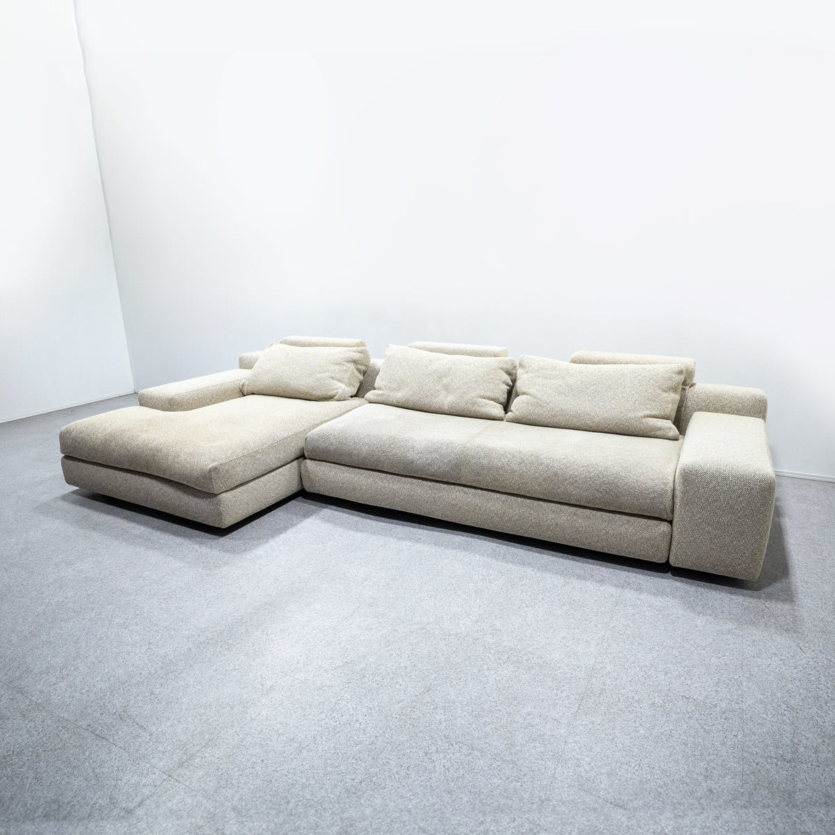 arflex / GALE – Back to the Furniture