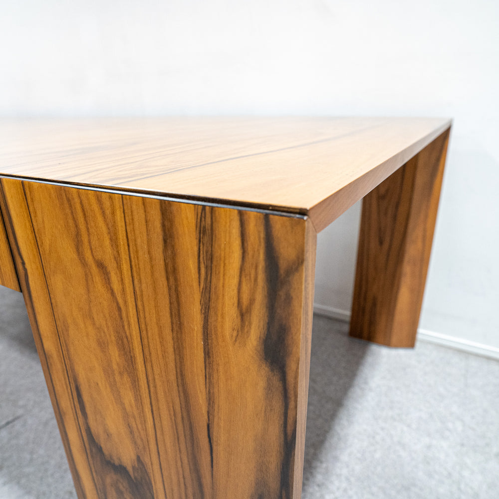 Cassina / 370 EL DOM
