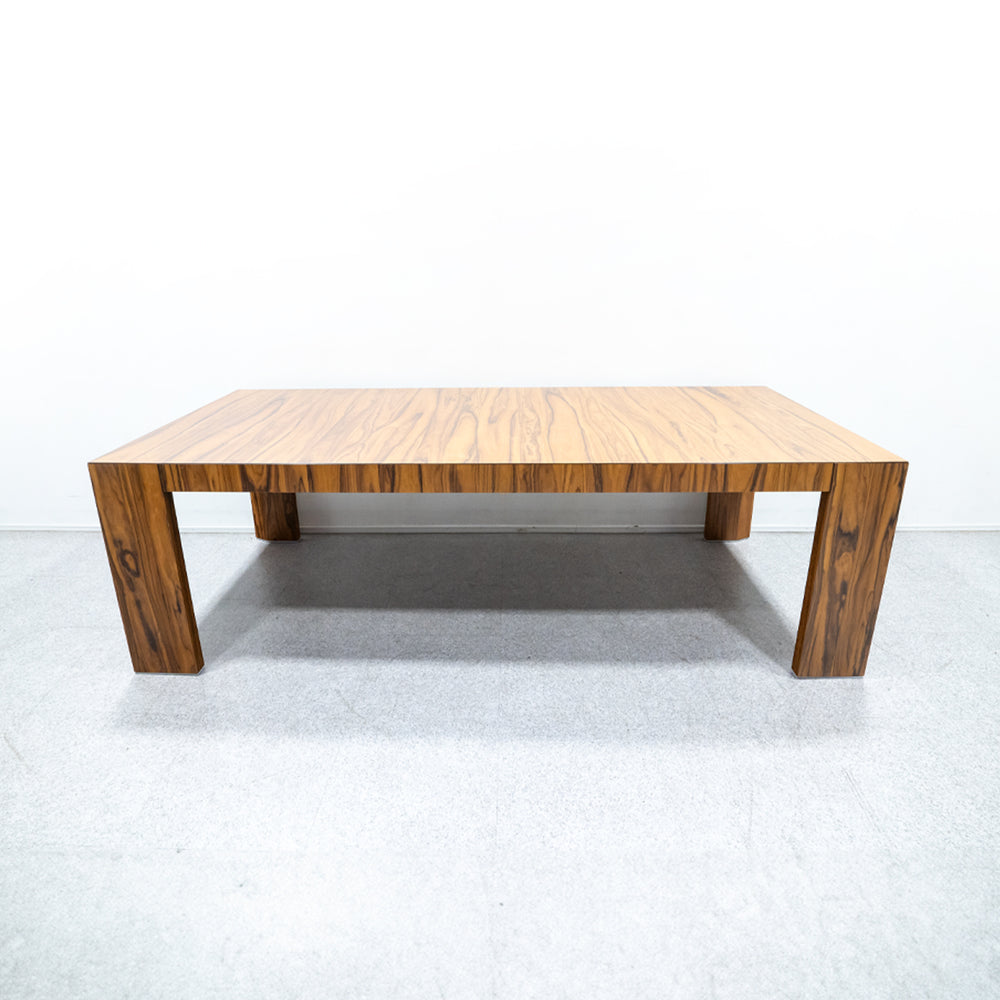 Cassina / 370 EL DOM