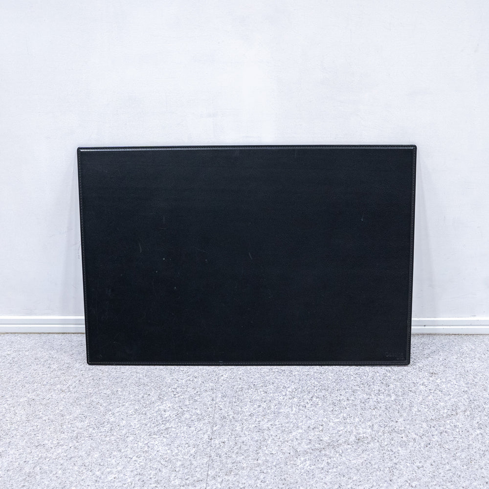 Cassina ixc. / DESK MAT