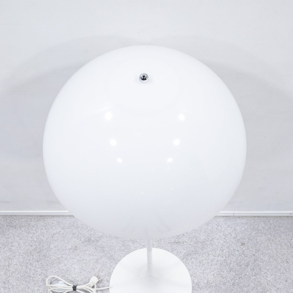 Louis Poulsen / Panthella Floor