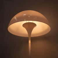 Louis Poulsen / Panthella Floor