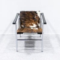 Cassina / 1 FAUTEUIL DOSSIER BASCULANT