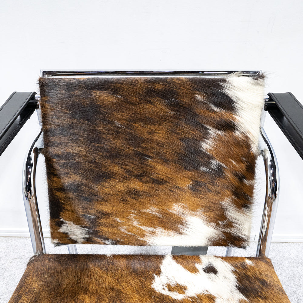 Cassina / 1 FAUTEUIL DOSSIER BASCULANT