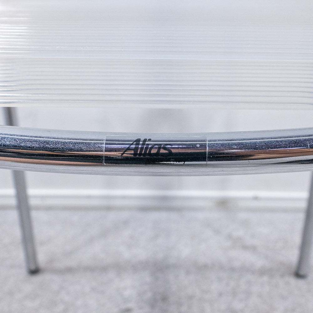 Alias / Spaghetti armrest
