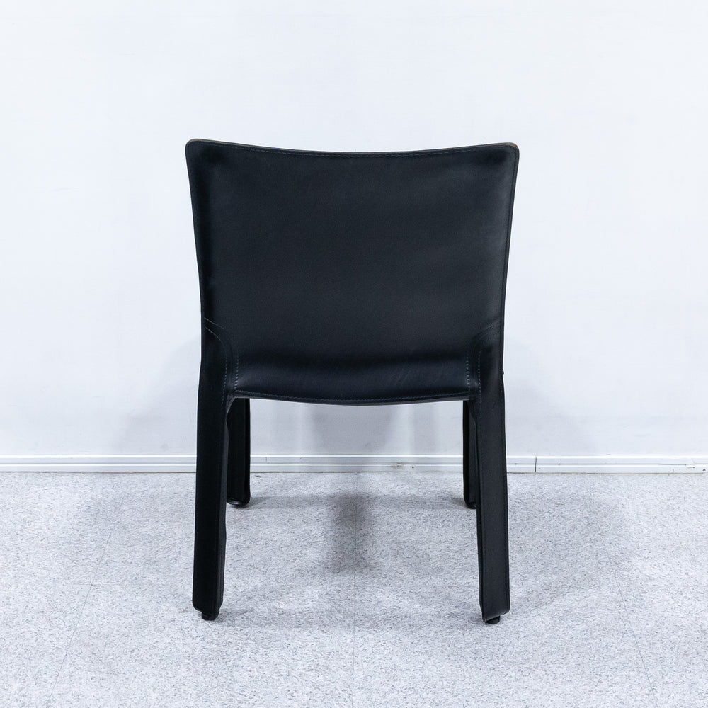 Cassina / 412 CAB Black