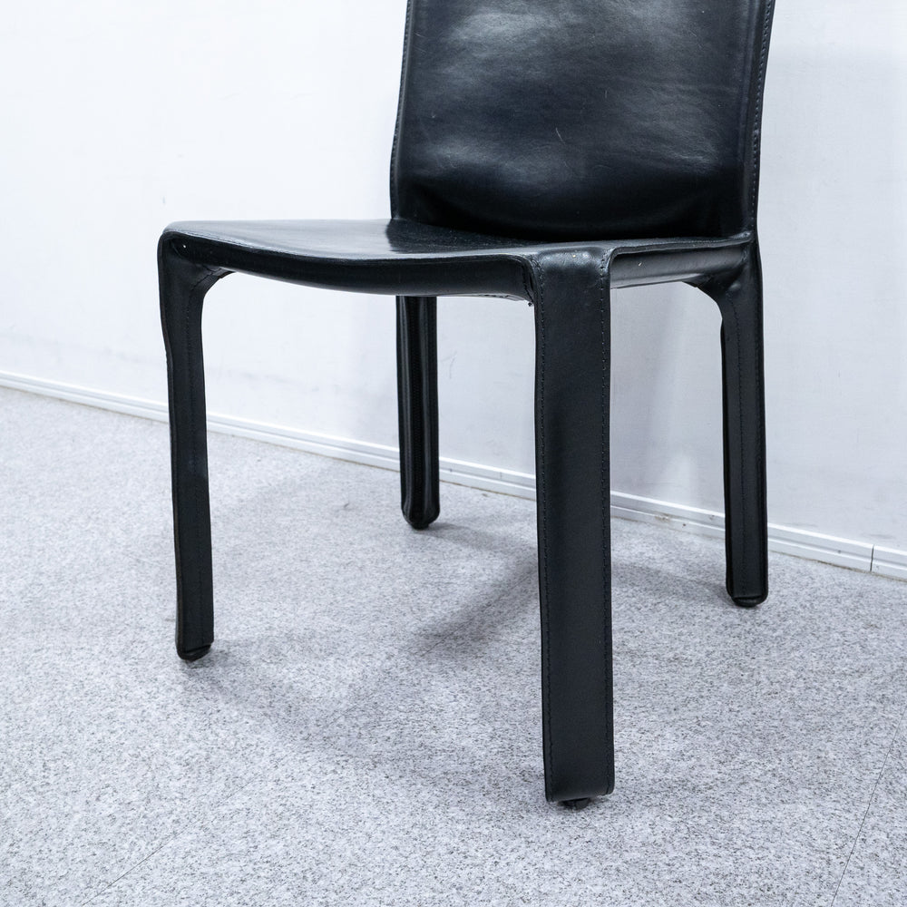 Cassina / 412 CAB Black