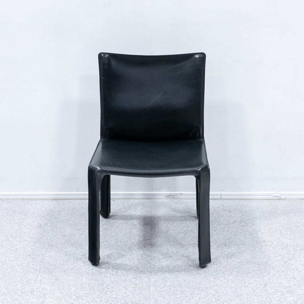 Cassina / 412 CAB Black
