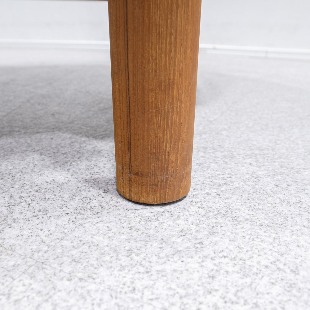 Cassina / 535 TABLE Á PLATEAU INTERCHANGEABLE OUTDOOR Φ102