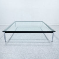 Cassina / 10 TABLE EN TUBE