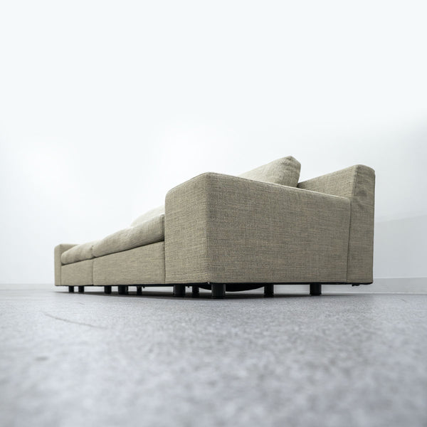 Cassina / 236 MISTER