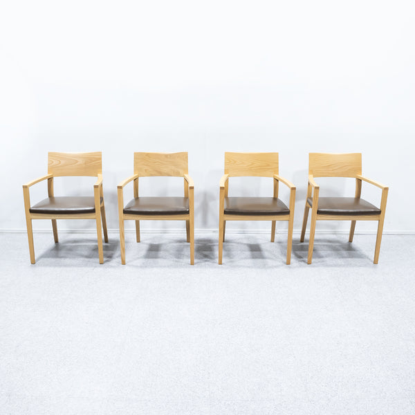 Cassina ixc. / CALM