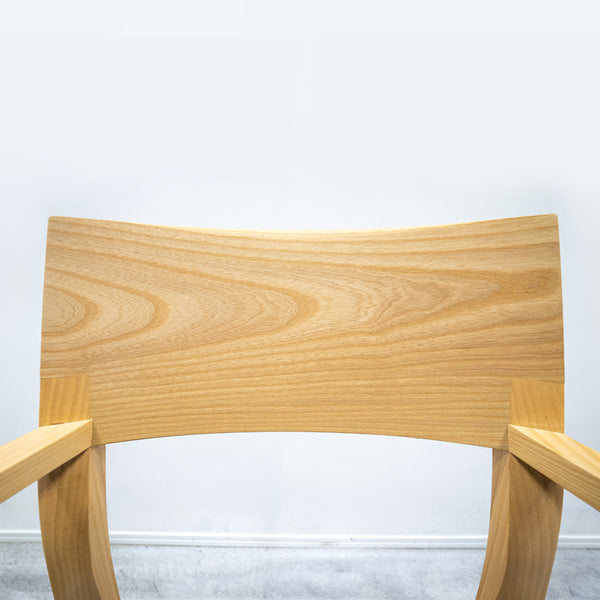 Cassina ixc. / CALM