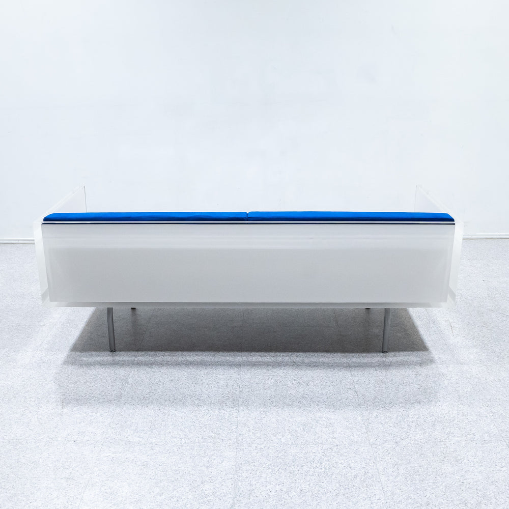 Cassina ixc. / AQUA CUBE