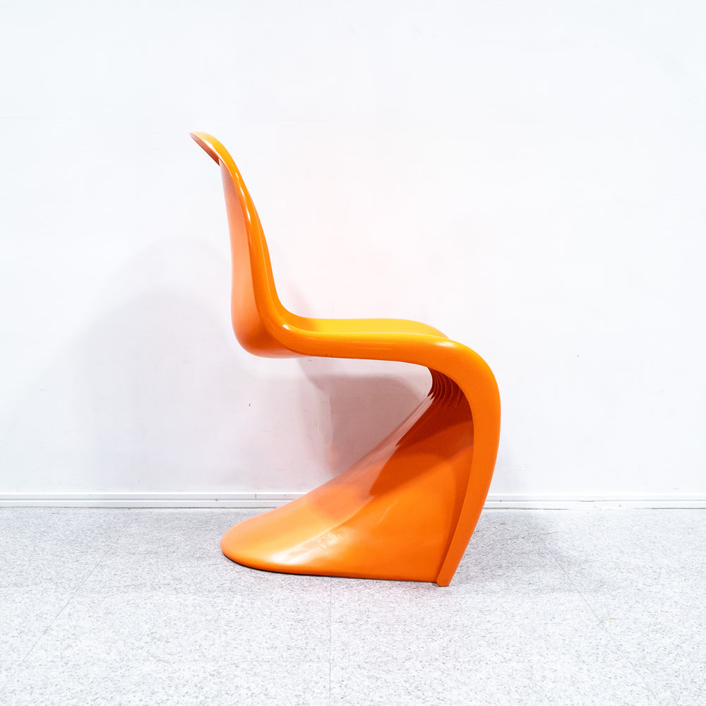Vitra / Panton Chair