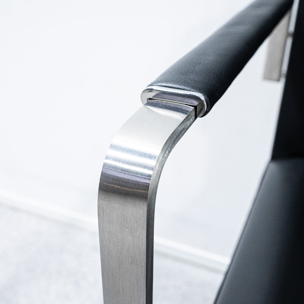 CARL HANSEN&SON / CH111