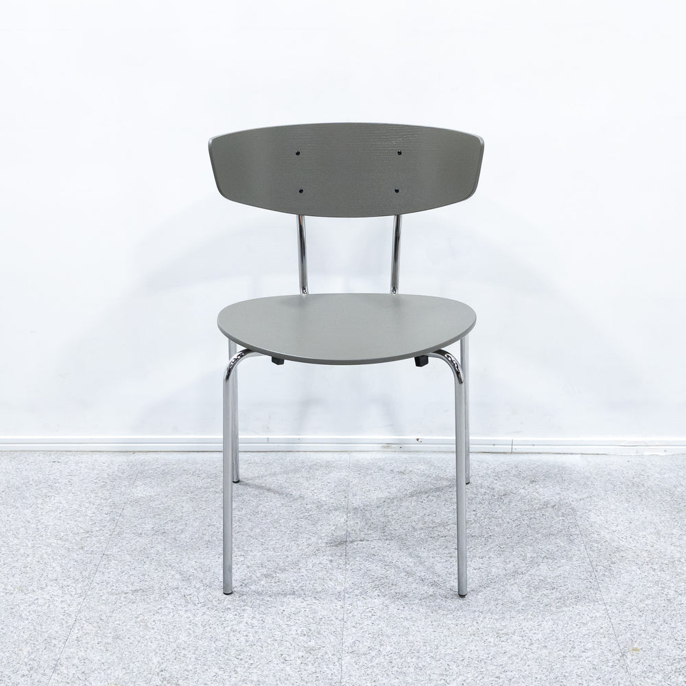 ferm LIVING / Herman Dining Chair Warm Grey